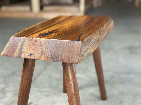 Live edge Feet stool 